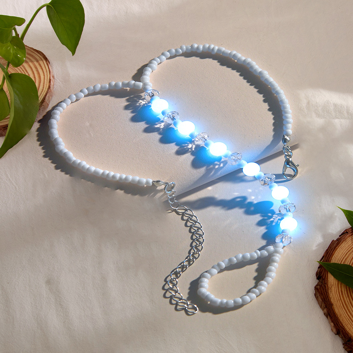 Elegant European-Inspired Rice Bead Choker – Lightweight, Adjustable Beaded Necklace with Subtle Night Light Accent