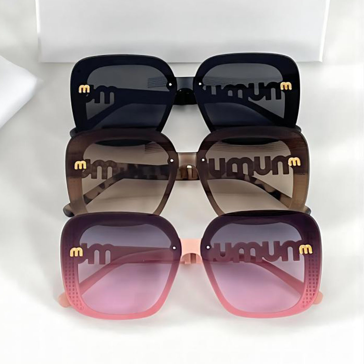 New Fashionable Sunglasses with A High-end Feel, Large Frame Sunglasses, Light Luxury Eyeglass Frame