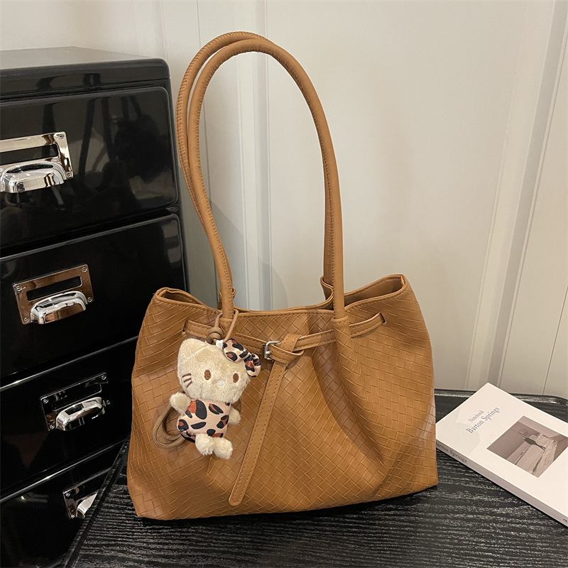 Summer Large Capacity Woven Handbag Women's Commuter Shoulder Bag Simple Tote Bag for Work Daily Match PU Material Crossbody
