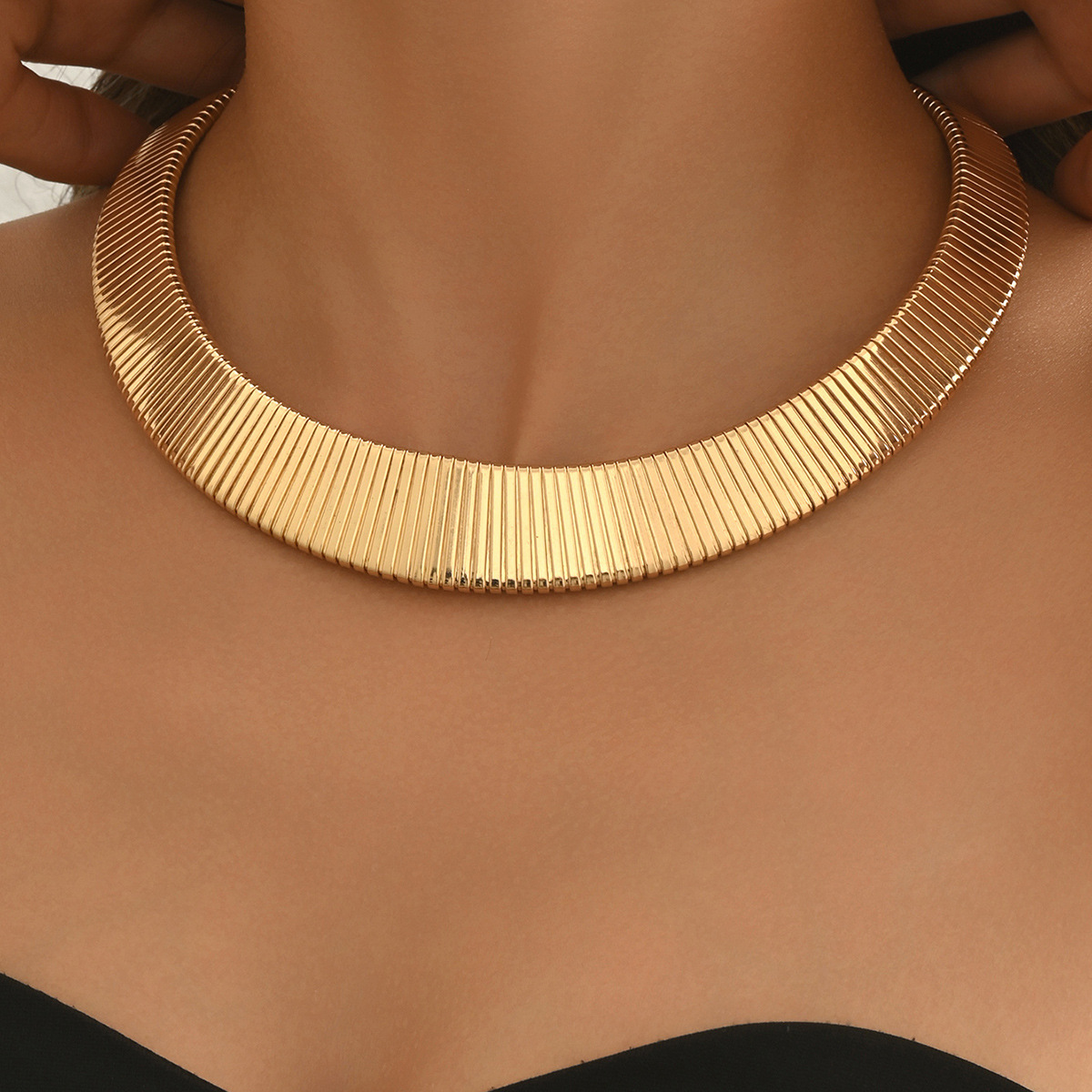 New Punk Style Gold Color Multilayer Wrap Necklace for Women Fashion Simple Design, Trendy Holiday Party Jewelry Accessories