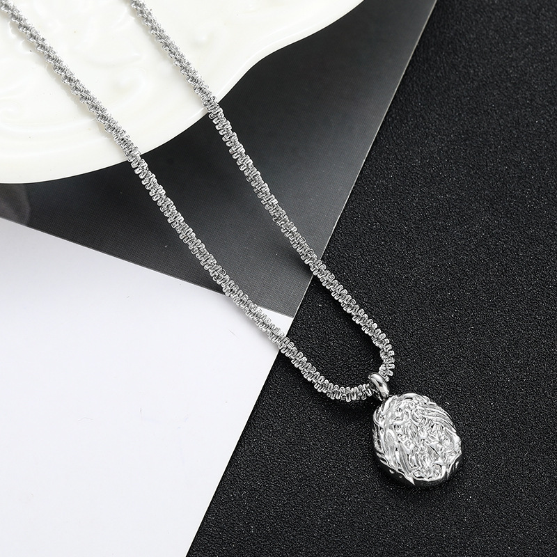 Sparkling texture pendant titanium steel necklace for men  simple and versatile round brand  irregular tin foil texture necklace
