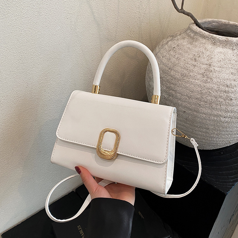 Fashionable Women's Bag 2026 Trendy City Simple Style PU Material Long Commute Single Shoulder Bag Versatile Small Square Bag