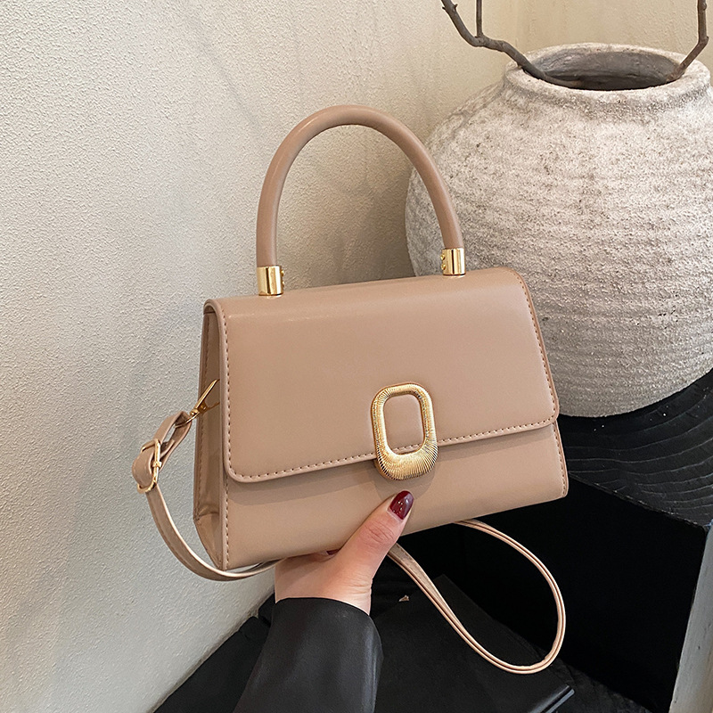 Fashionable Women's Bag 2026 Trendy City Simple Style PU Material Long Commute Single Shoulder Bag Versatile Small Square Bag