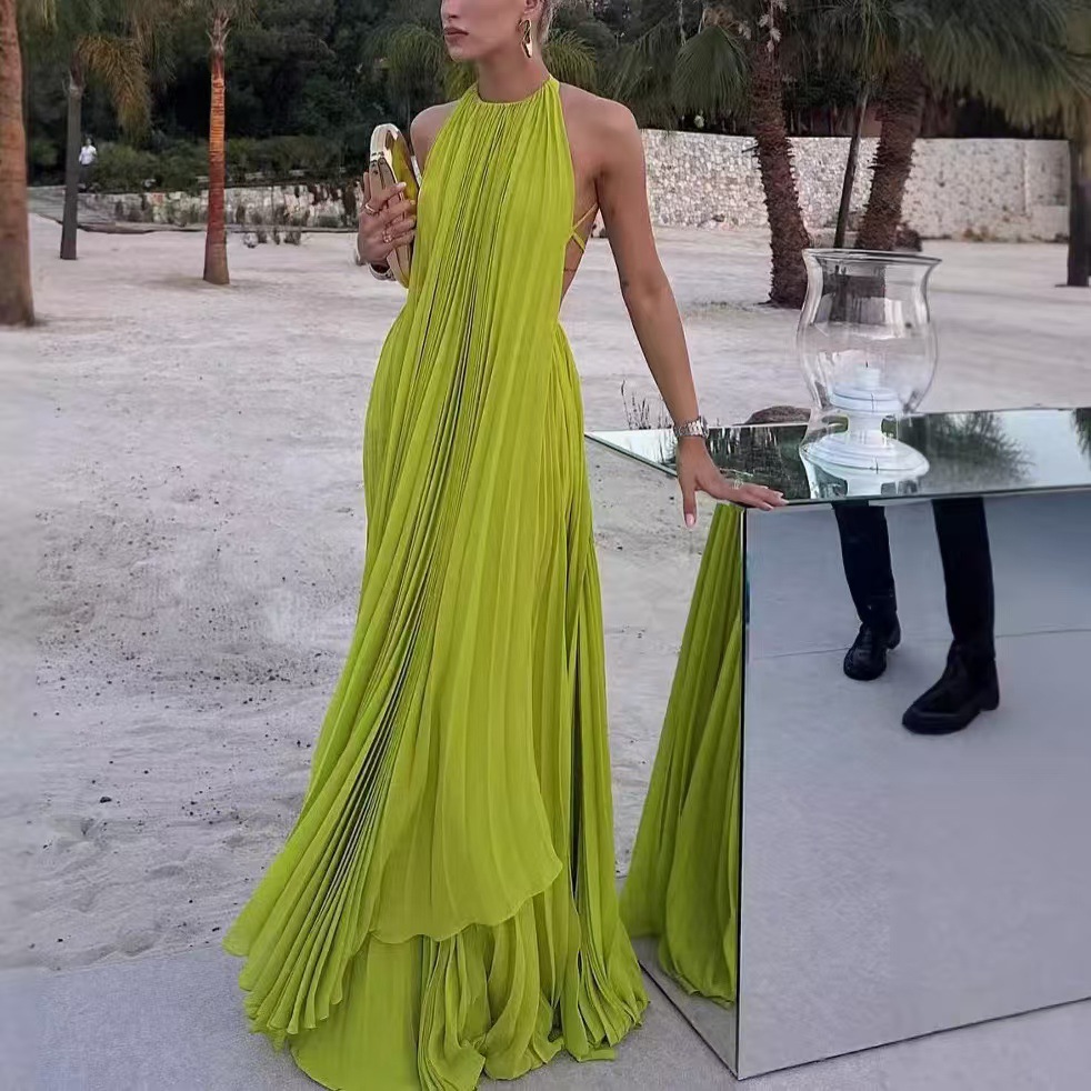 Free delivery of high-quality 2026 new summer women's clothing hot selling round neck sleeveless sexy backless long skirt