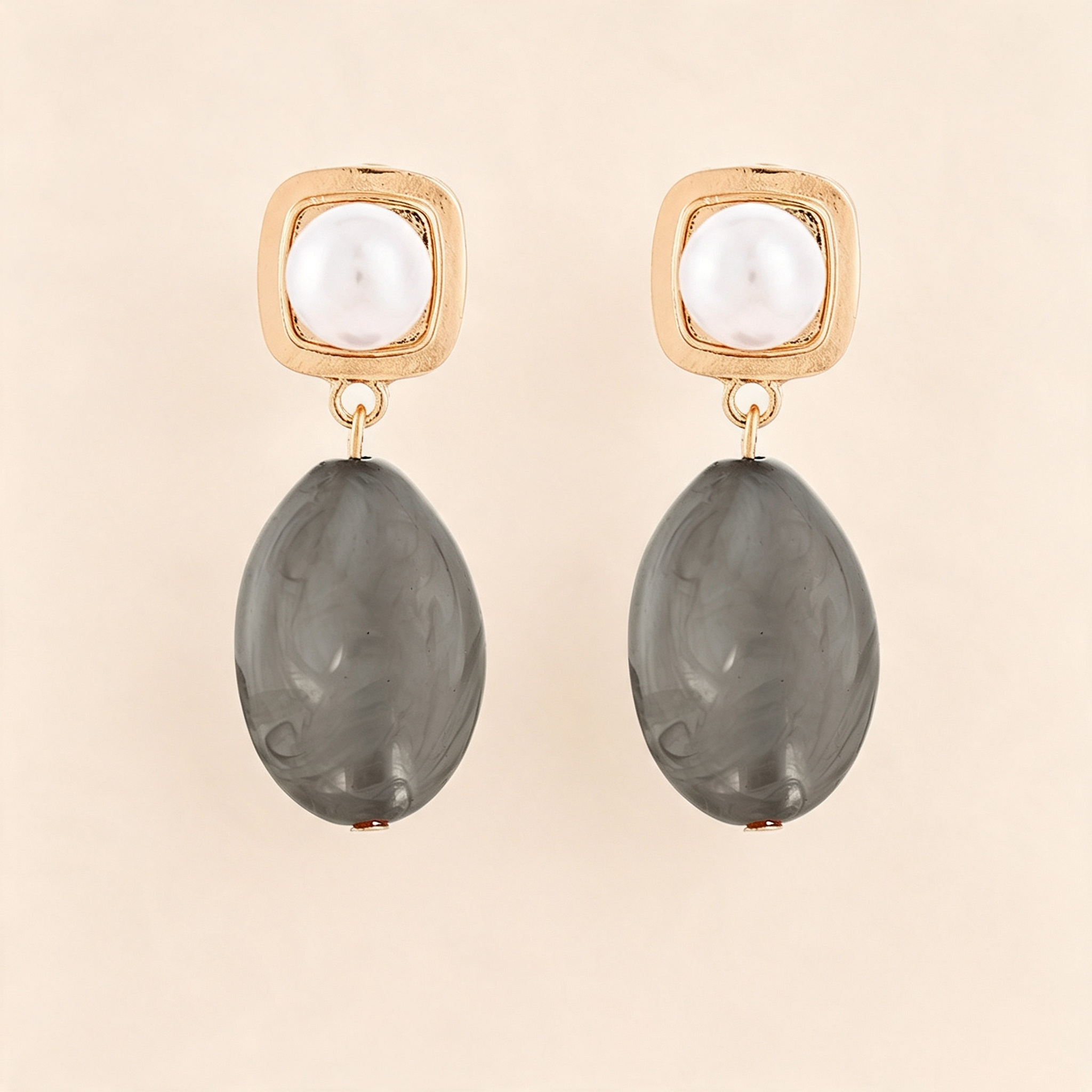 New Luxury Leaf‑Shaped Faux Pearl Earrings, Elegant Ins‑Style Women Ear Jewelry Wholesale