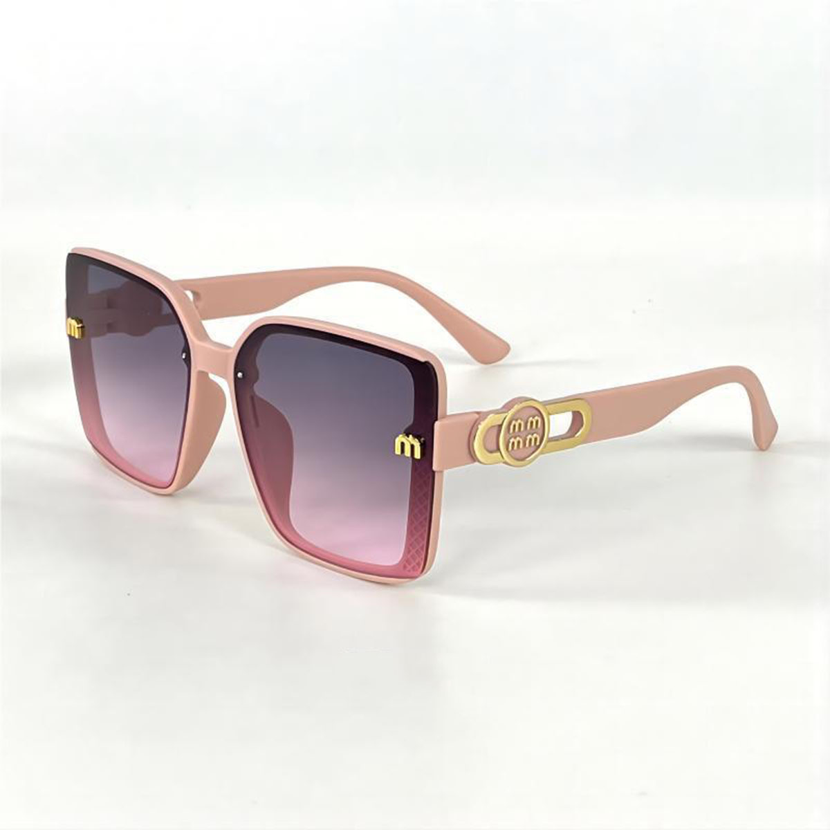 New Fashionable Sunglasses with High-end Feel, Large Frame, Light Luxury Sunglasses for Women, Sunscreen Glasses Frame