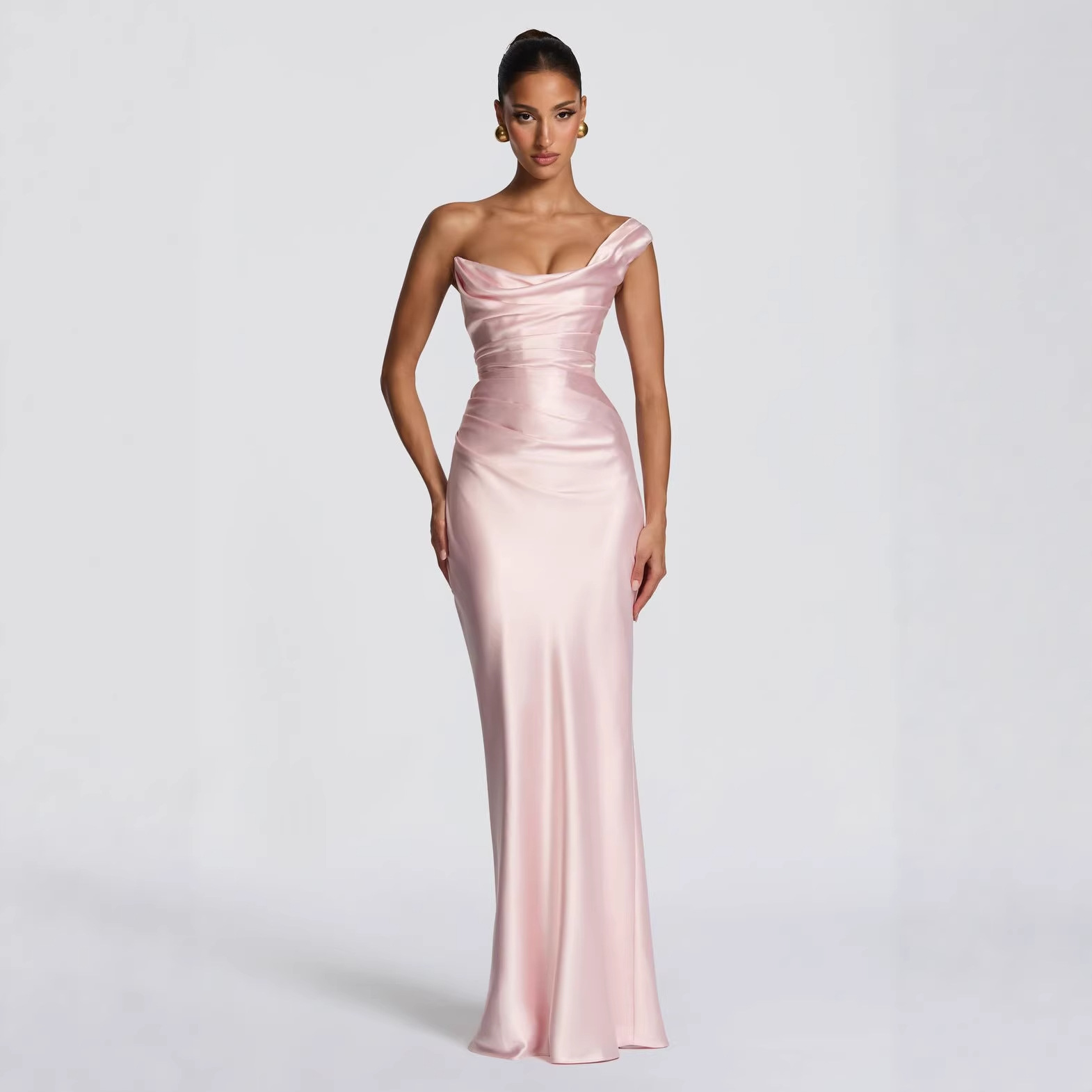 Free delivery of high-quality 2026 new summer women's clothing hot selling sexy sloping shoulder sleeveless fishbone dress