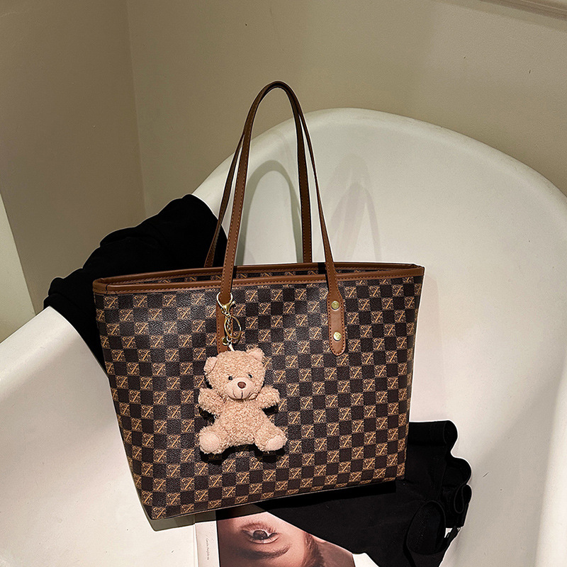 Texture handbag, large capacity tote bag, stylish casual commuting single shoulder women's bag