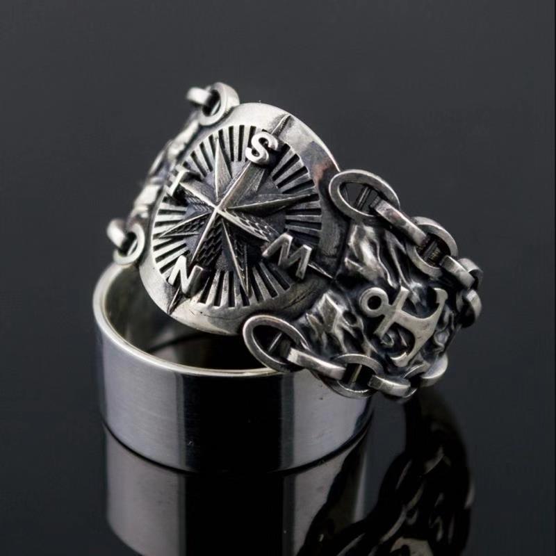 Game of Thrones Ring  niche  high-end  cool and dazzling octagonal star ring  imitation Thai silver compass men's ring