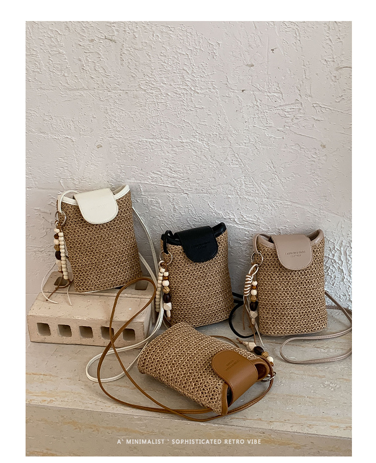 Korean Style Straw Weaving Bag Ladies Summer 2026 Casual Crossbody Shoulder Bag Fashionable Leisure Stroll Mobile Phone Bag