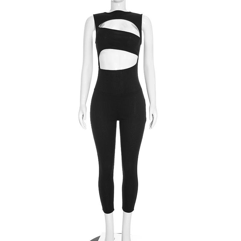 Round neck solid color hollow out sleeveless zipper slim fit jumpsuit